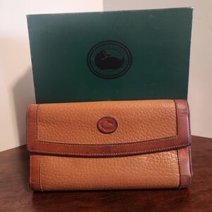 VINTAGE Dooney & Bourke ~ With Box ~ Made In The USA Brown 7" x 3.5" Wallet